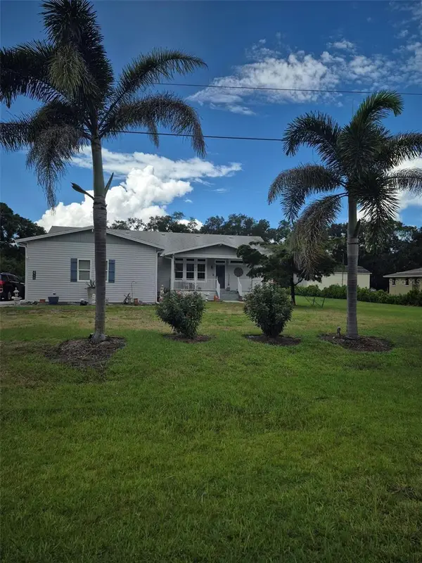 2710 61st Street E, BRADENTON, FL 34208