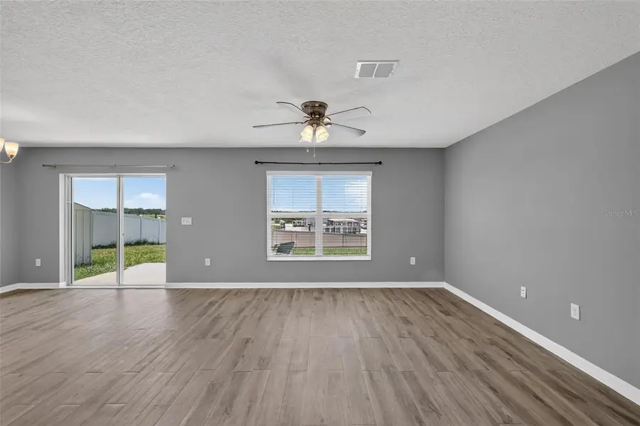 2465 Begonia Street, Mascotte, FL 34753 - #2