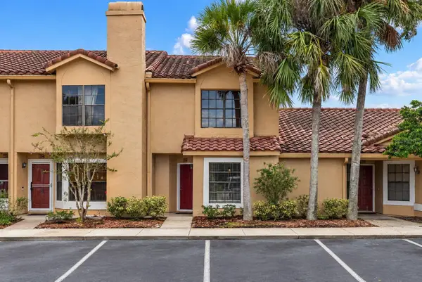 1156 N Fairway Drive #1156, APOPKA, FL 32712