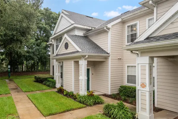 1300 Eastern Pecan Place #208, WINTER GARDEN, FL 34787
