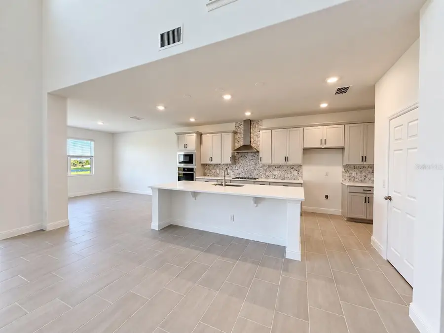 7028 Rolling Gardens Loop, Groveland, FL 34736 - #2