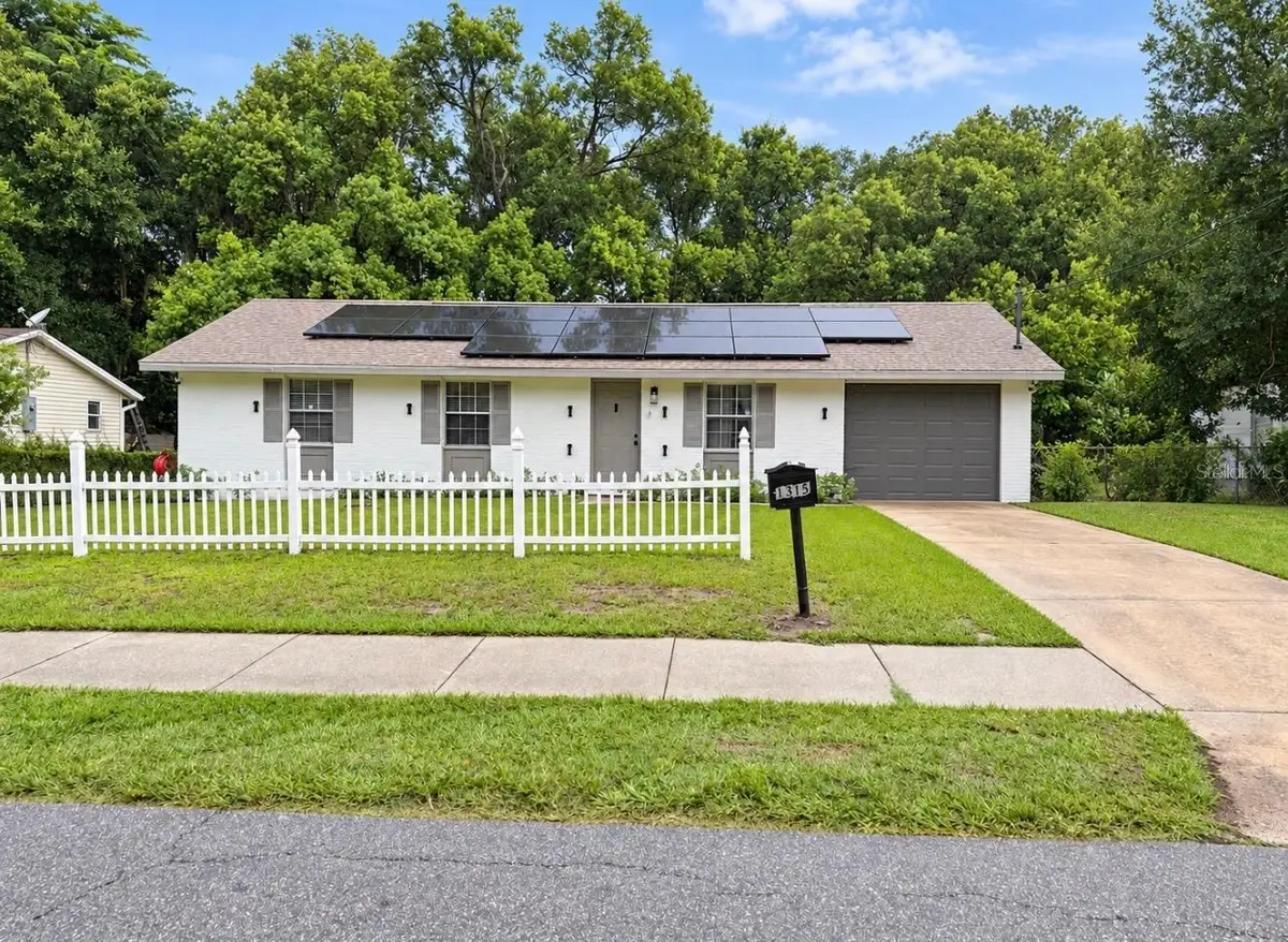 1315 E Voorhis Avenue, Deland, FL 32724 - #1