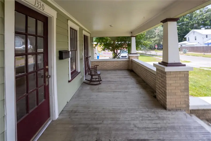 1330 21st Ave N, Saint Petersburg, FL 33704 - #3
