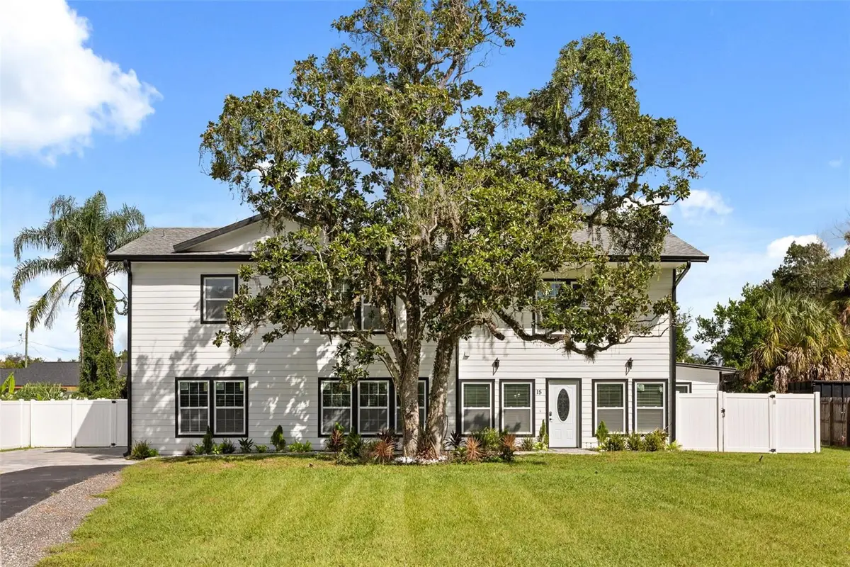 15 E Laurel Street, Apopka, FL 32703 - #1