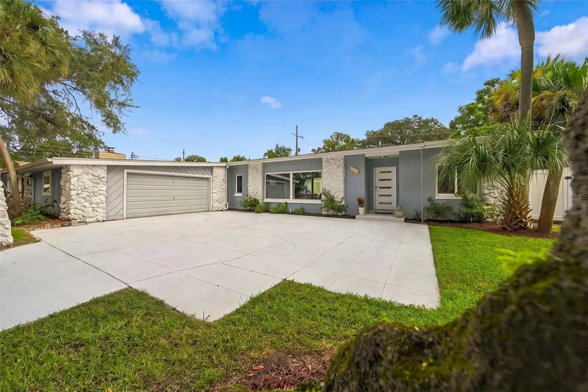 1221 Silverstone Avenue, Orlando, FL 32806 - #1