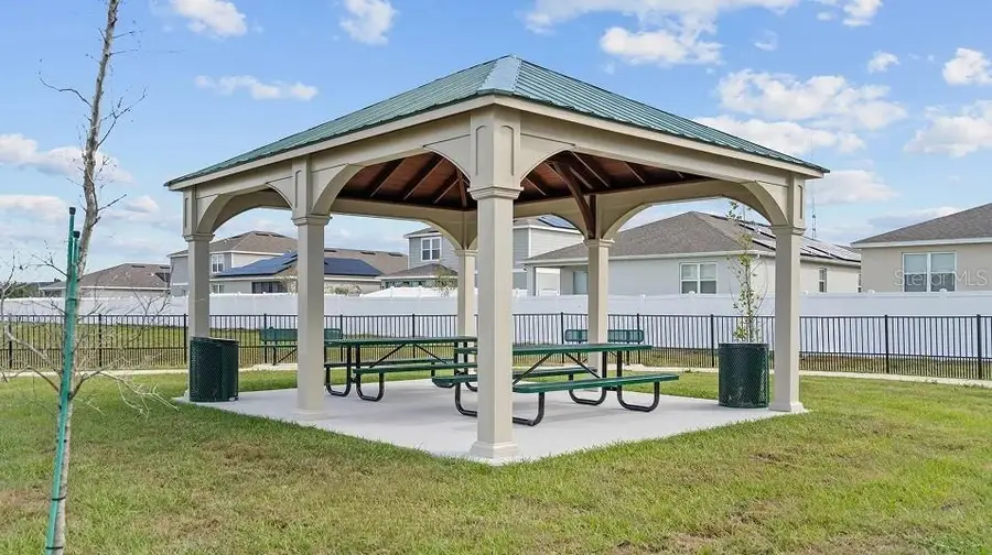 1227 Stetson Avenue, Dundee, FL 33838 - #2