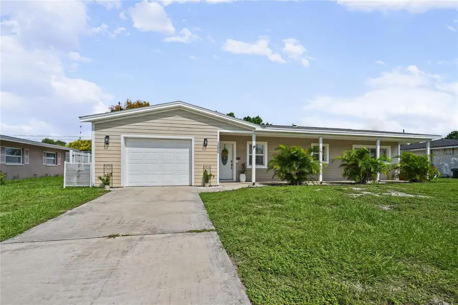 13833 Dominica Drive, Seminole, FL 33776 - #2