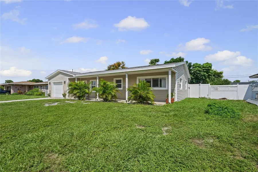 13833 Dominica Drive, Seminole, FL 33776 - #3