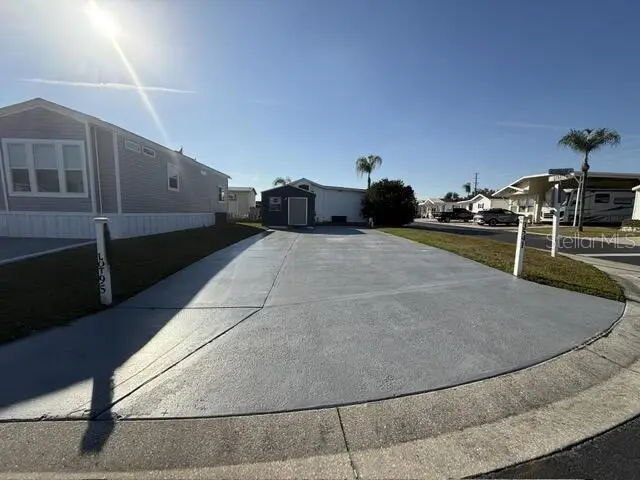 3541 Aquamarine Way, Zephyrhills, FL 33540 - #2