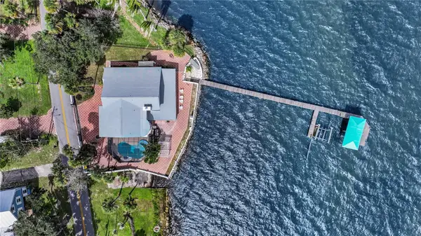 4270 Indian River Drive, COCOA, FL 32927