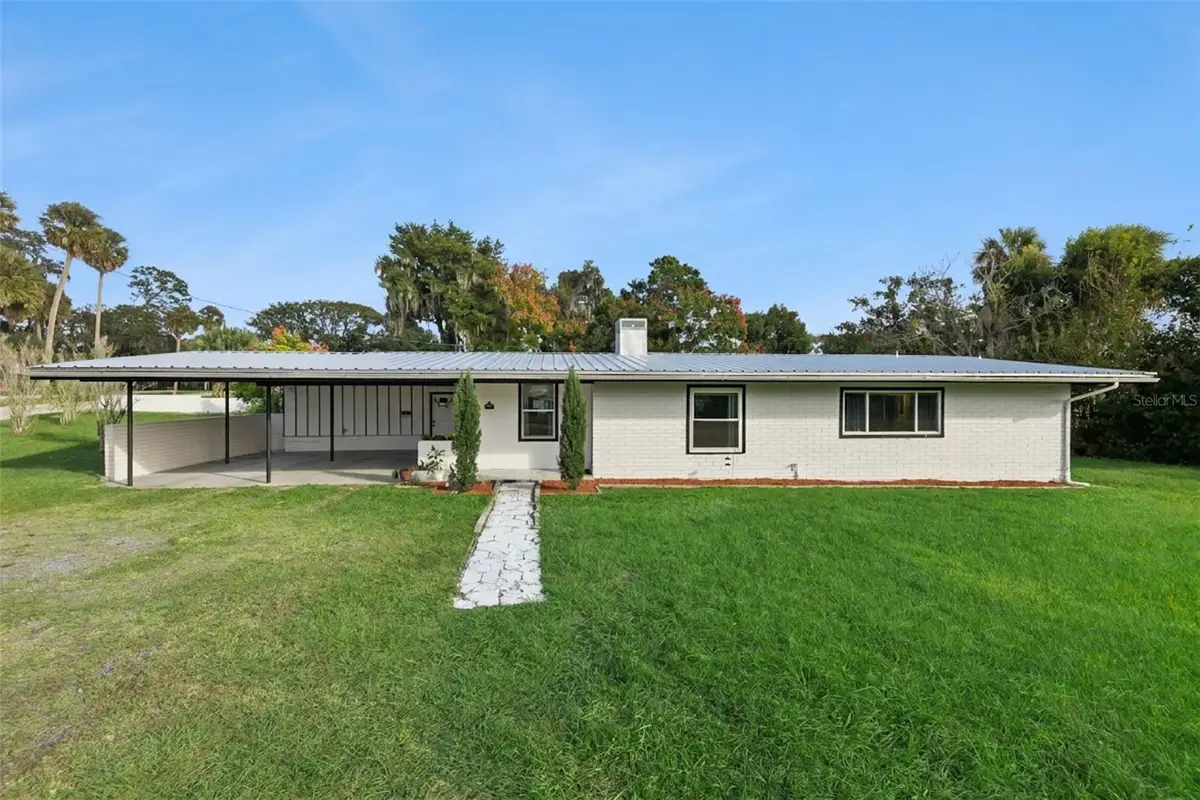 200 E Parkdale Avenue, Deland, FL 32724 - #1