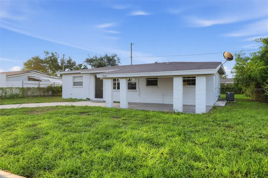 7201 Kingston Drive, Tampa, FL 33619 - #2