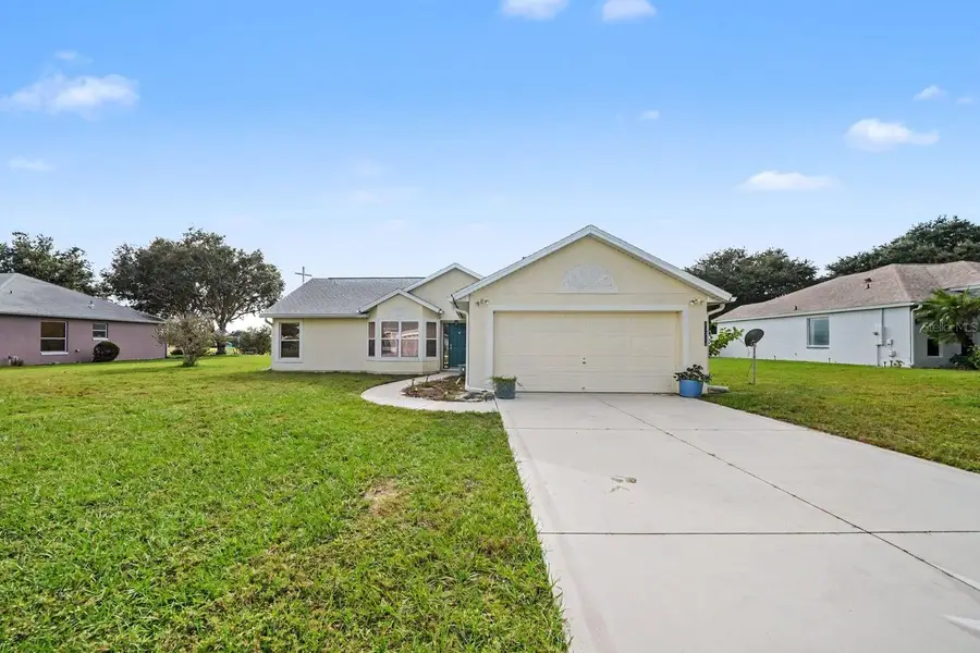 13354 Biscayne Drive, Grand Island, FL 32735 - #2