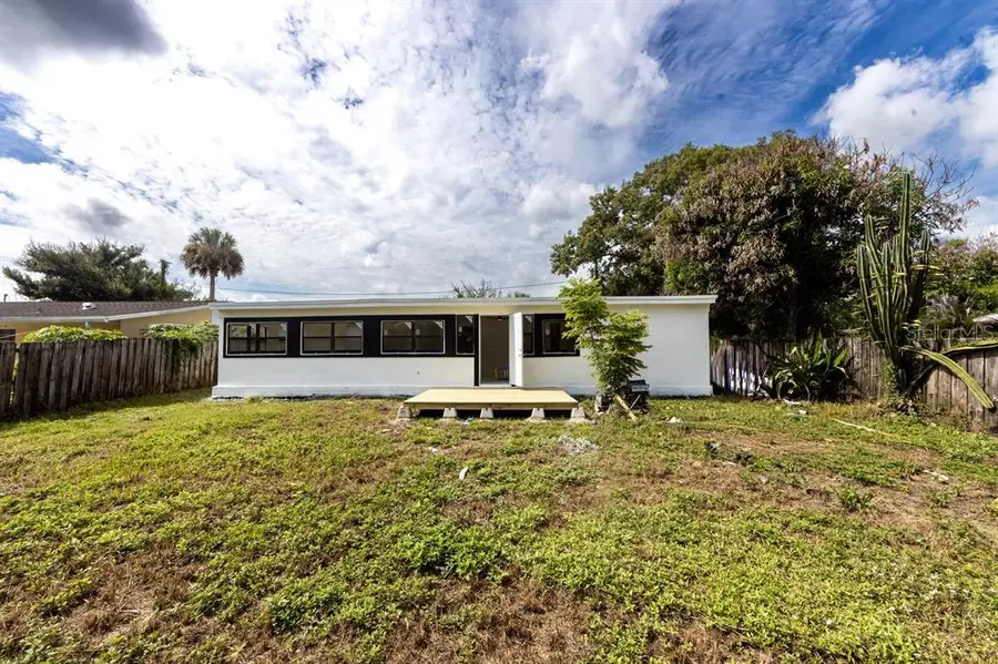 2308 Georgia Avenue, Fort Pierce, FL 34950 - #2
