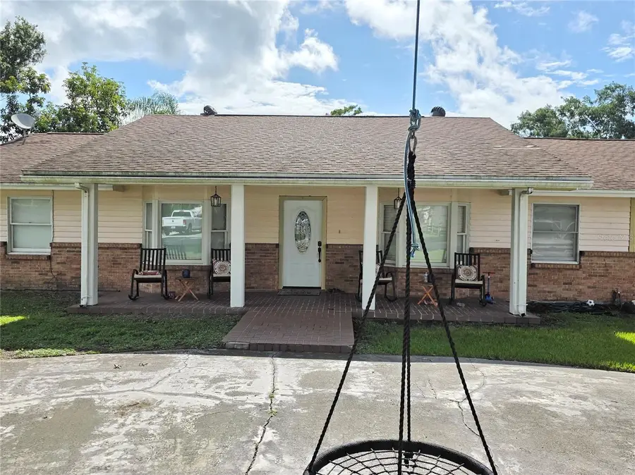 2925 SE 35th Avenue, Taylor Creek, FL 34974 - Image #3