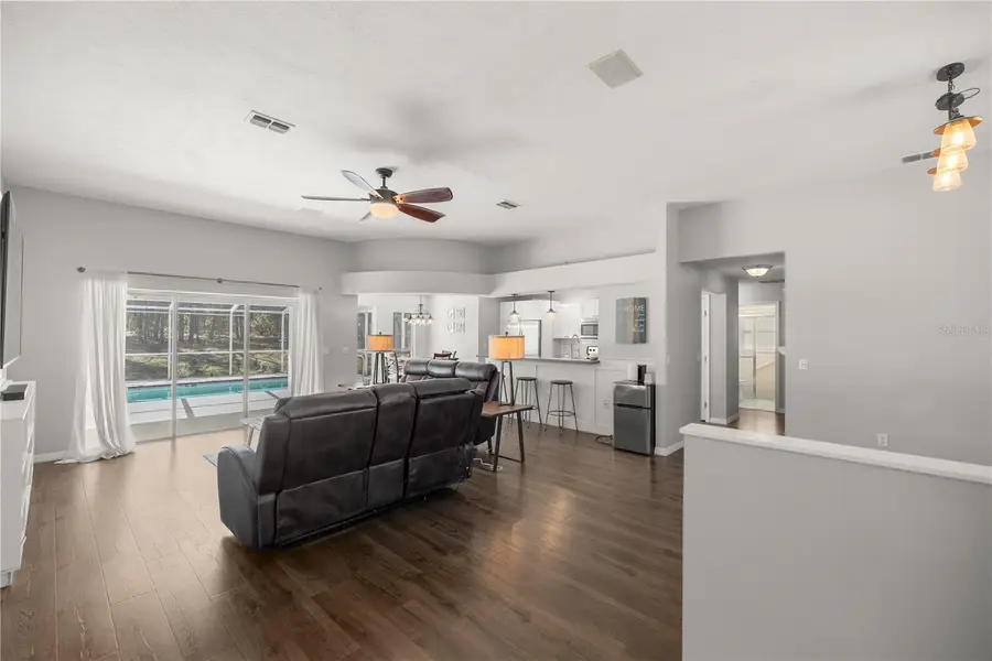 221 N Nashville Avenue, Hernando, FL 34442 - Image #3