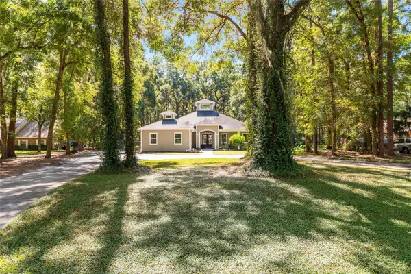 42 SE 103rd Street, OCALA, FL 34480