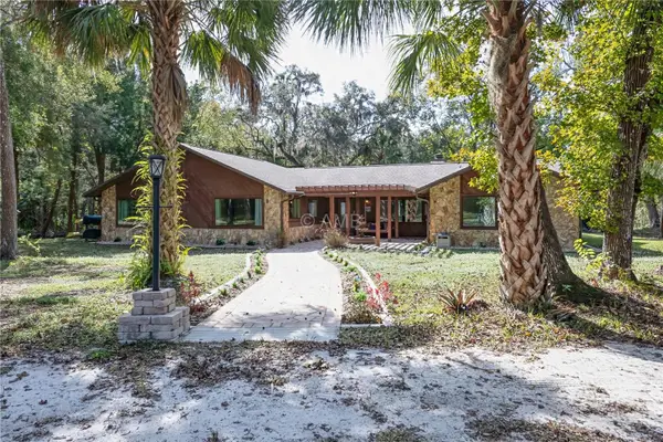 82 Young Drive, INGLIS, FL 34449