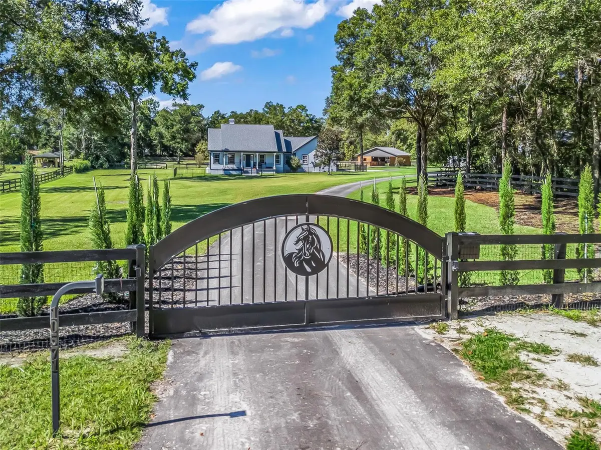 10571 NW 8th Lane, Ocala, FL 34482 - Image #1