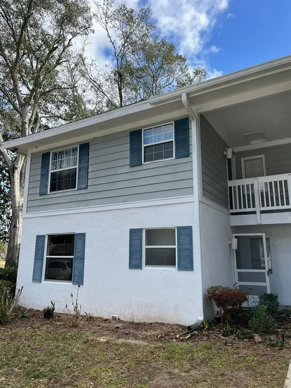 8236 Fairways Circle #D102, OCALA, FL 34472