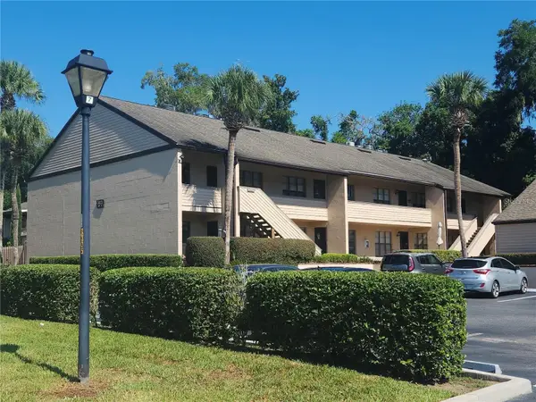 2433 NE 7th Street #6, OCALA, FL 34470