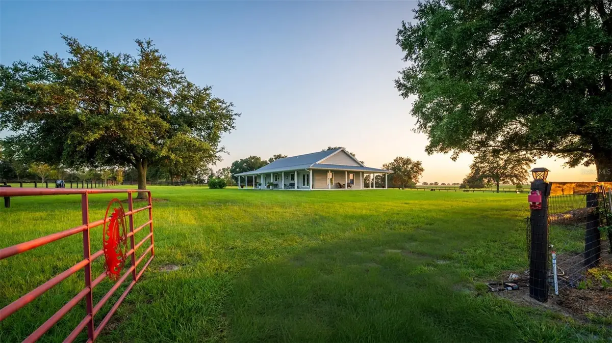 3650 SE 165th Avenue, Morriston, FL 32668 - Image #1