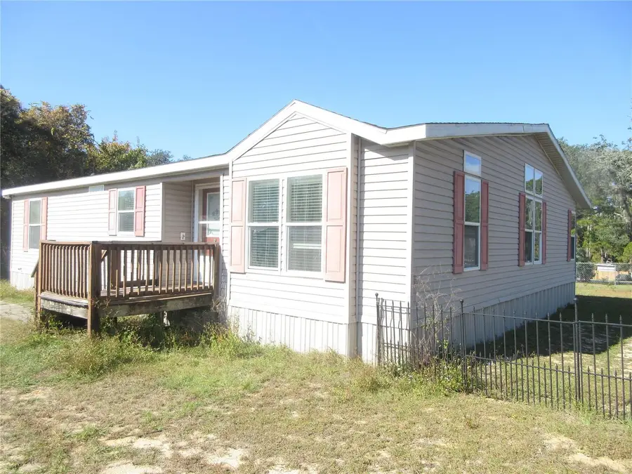 18415 SE 58th Place, Ocklawaha, FL 32179 - Image #2
