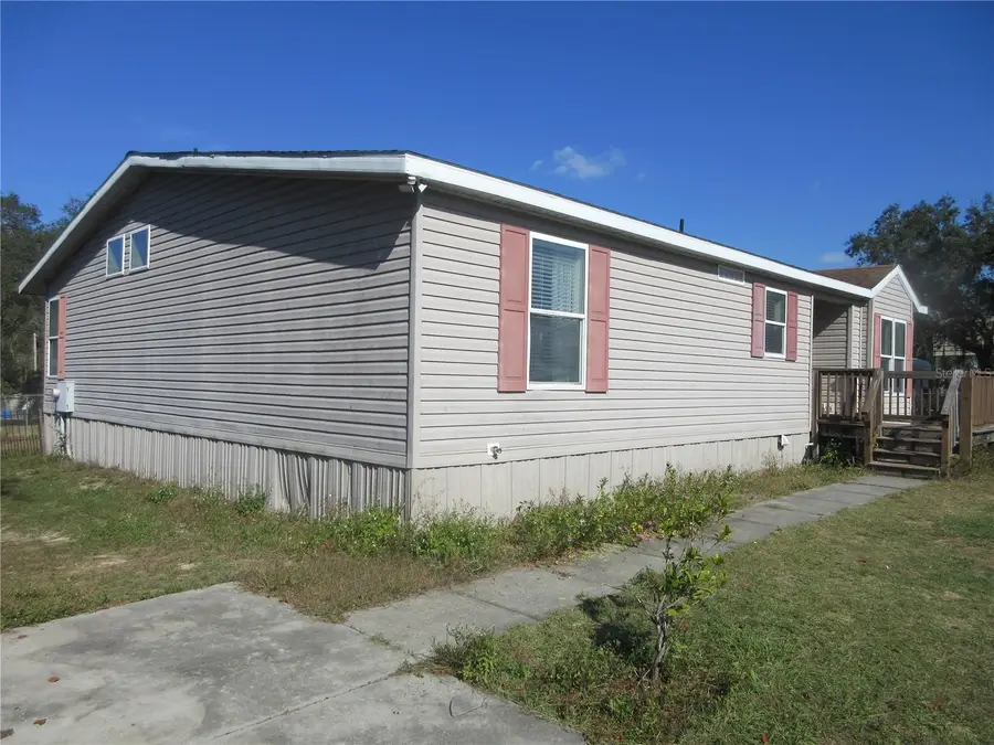 18415 SE 58th Place, Ocklawaha, FL 32179 - Image #3