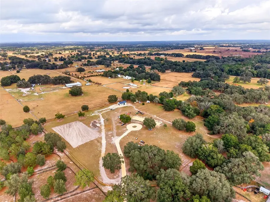 7824 NW 167th Court, Morriston, FL 32668 - Image #2