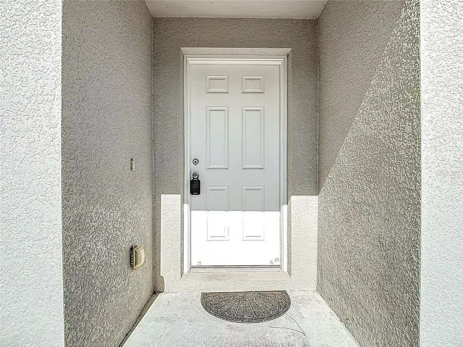 378 Urbana Street, Lehigh Acres, FL 33972 - Image #3