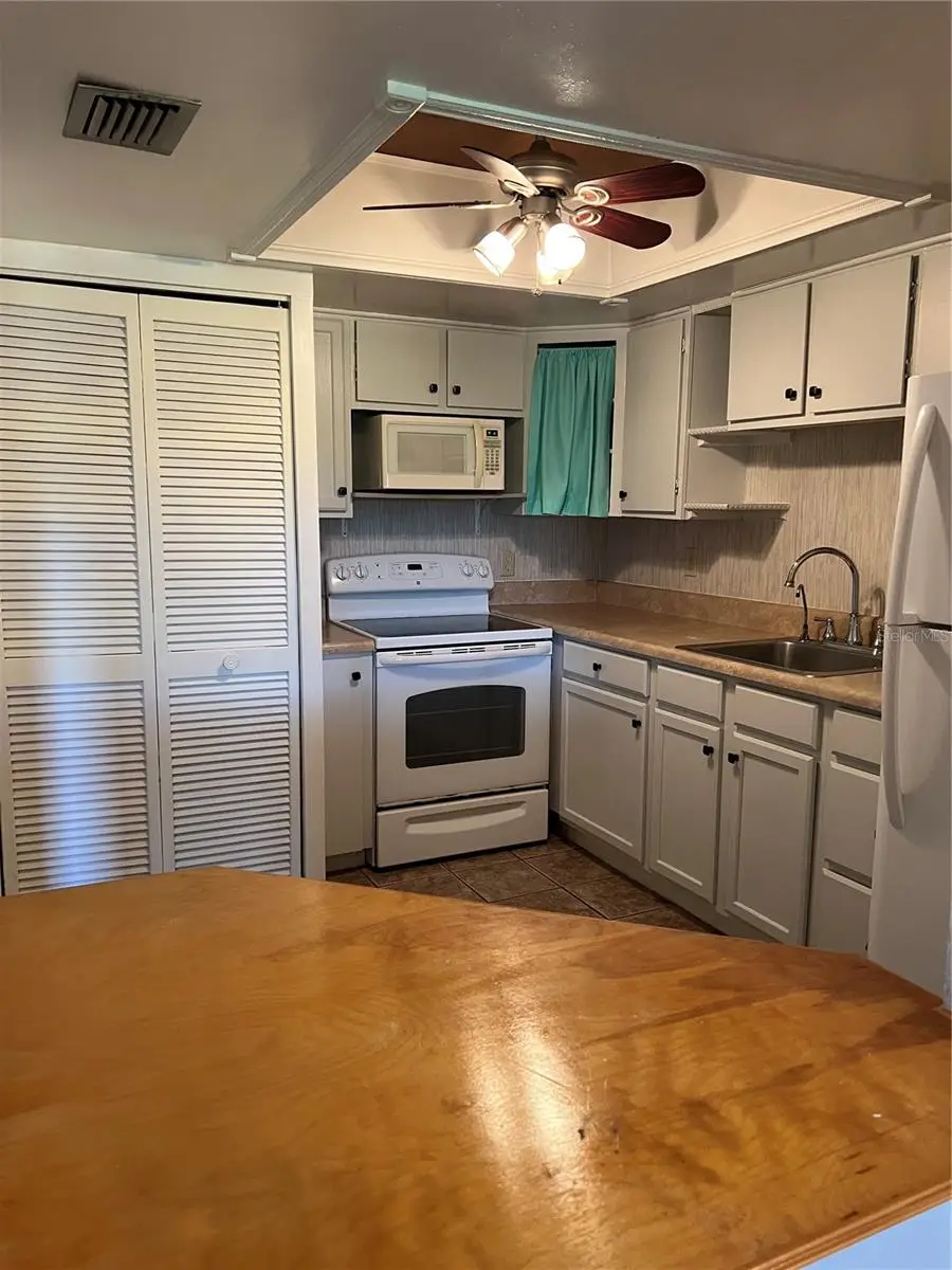 630 Fairways Circle #A, Ocala, FL 34472 - Image #3