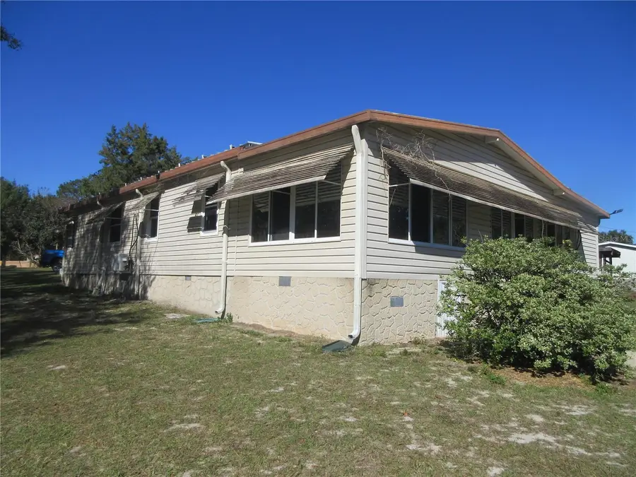 1605 SE 160th Court, Ocklawaha, FL 32179 - Image #3