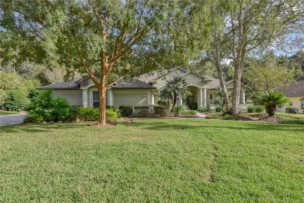 8209 SW 196th Court Road, DUNNELLON, FL 34432