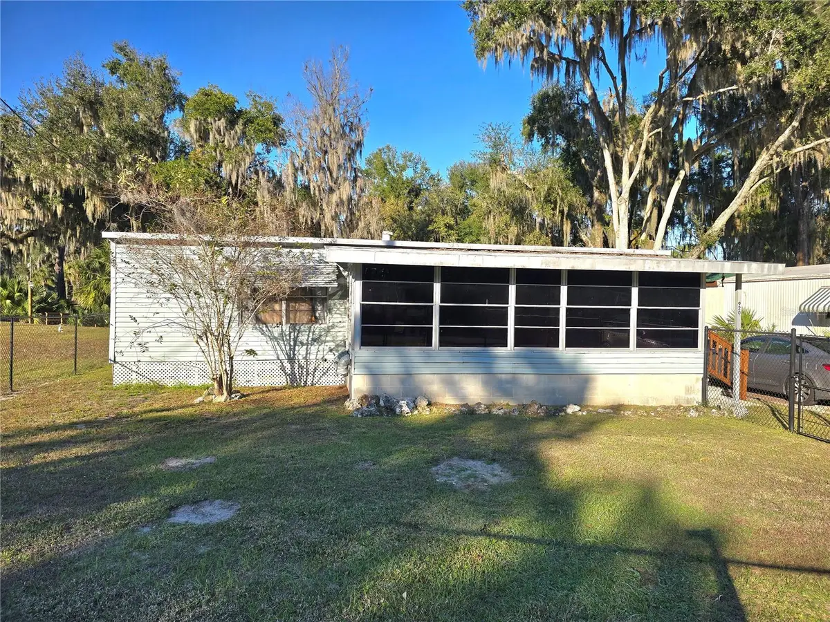 920 Cr 452a, Lake Panasoffkee, FL 33538 - Image #1