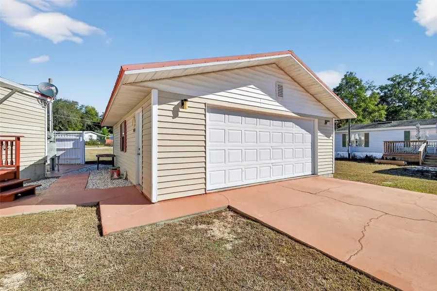 16571 SE 102nd Court Road, Summerfield, FL 34491 - Image #3
