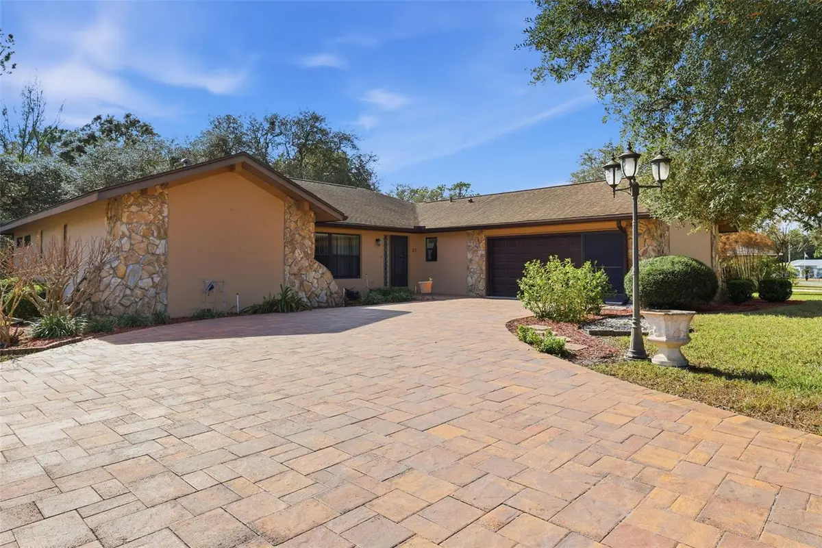 37 Birchtree Street, Homosassa, FL 34446 - Image #1