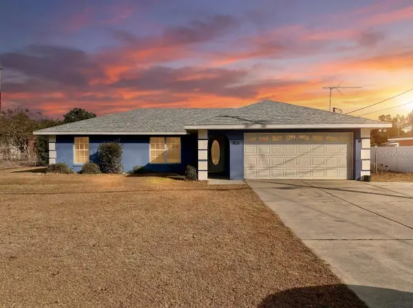 12051 SE 84th Avenue, BELLEVIEW, FL 34420