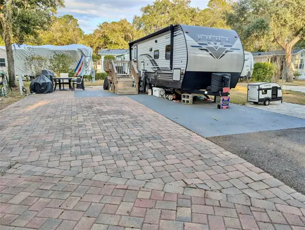 25321 NE 140th Place Ne, SALT SPRINGS, FL 32134