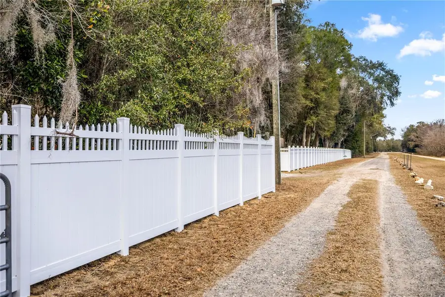 8490 SE 110th Street Road, Belleview, FL 34420 - #3