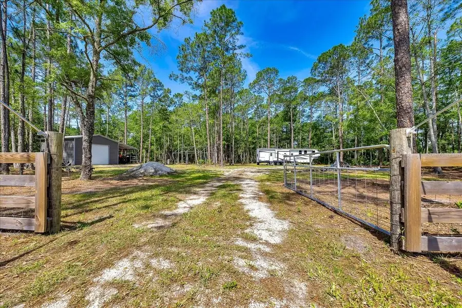 18010 NE County Road 1471, Waldo, FL 32694 - Image #3
