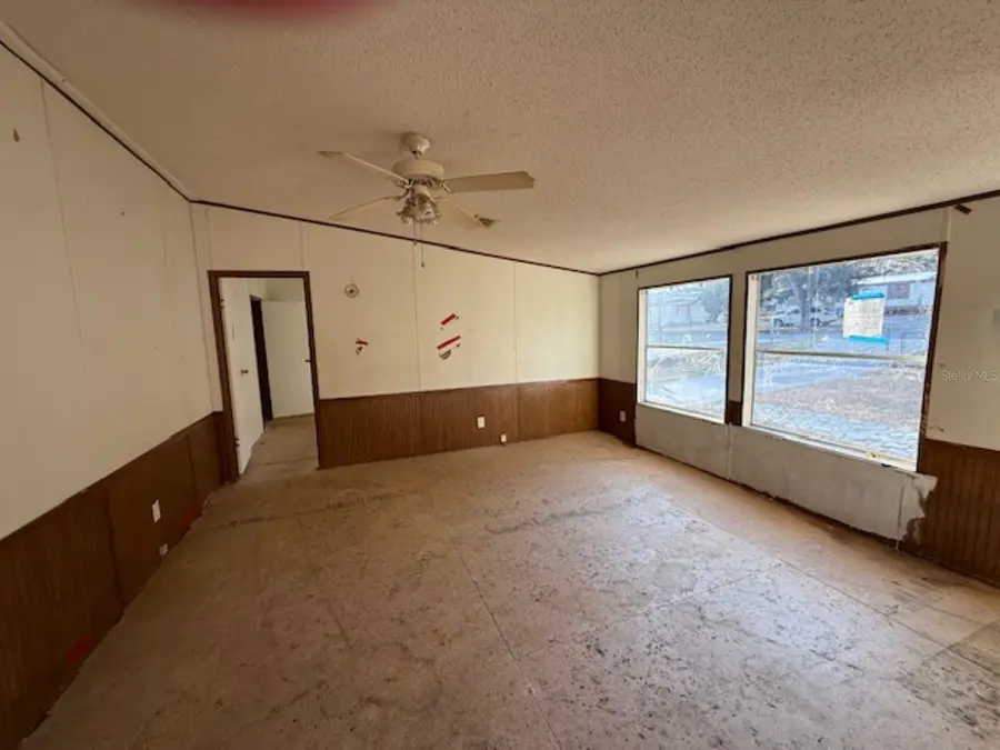 217 Longview Avenue, Lady Lake, FL 32159 - #2