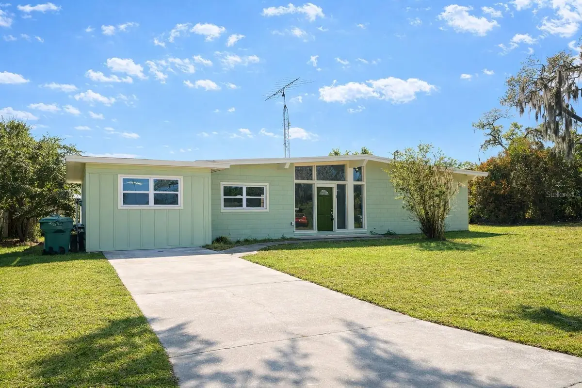 725 Scenic Street, Leesburg, FL 34748 - #1