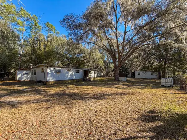 16278 NE 138th Court, FORT MC COY, FL 32134