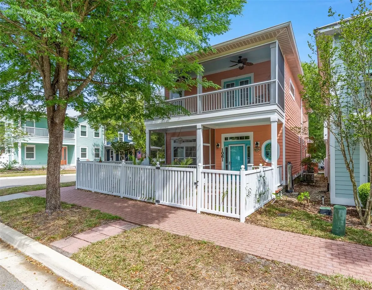 1061 NW 50th Terrace, Gainesville, FL 32605 - #1