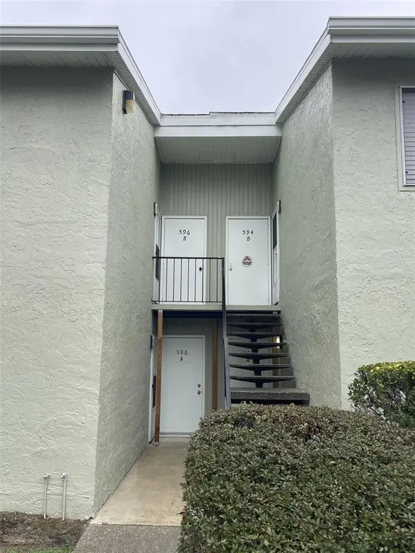 596 Bahia Circle #B, OCALA, FL 34472