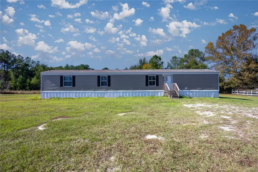 6170 SE 220th Avenue, Morriston, FL 32668 - #2