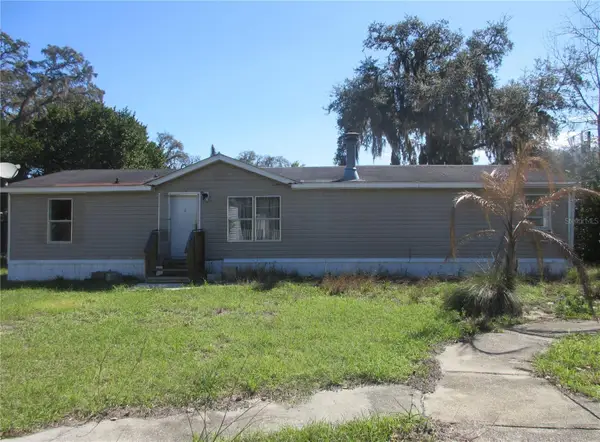 18601 SE 24th Lane, OCKLAWAHA, FL 32179