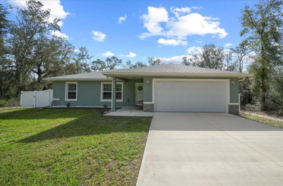 41 Fisher Way Run, Ocklawaha, FL 32179 - #1