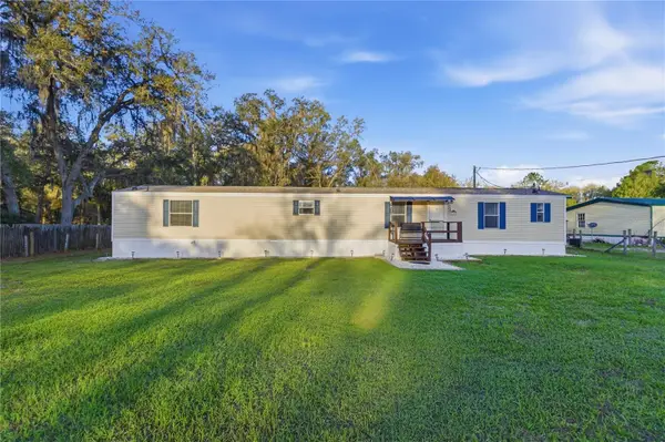 17500 NE 39th Court, CITRA, FL 32113