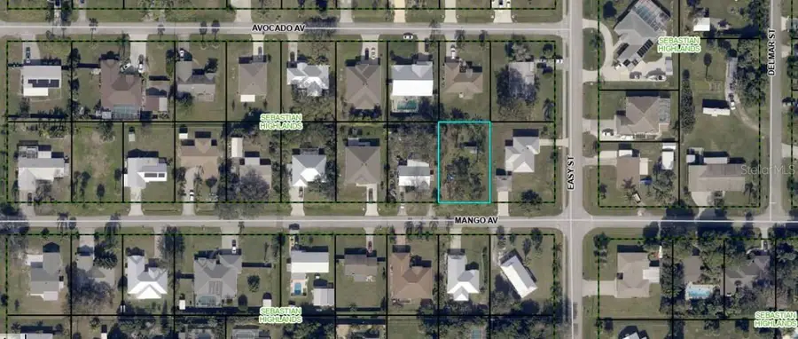 412 Mango Avenue, Sebastian, FL 32958 - #2